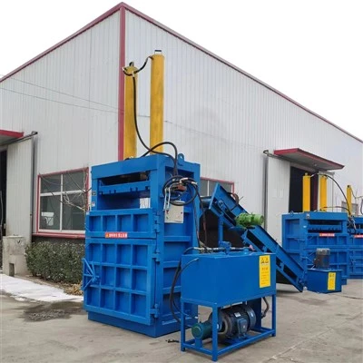 Vertical Baler Machine