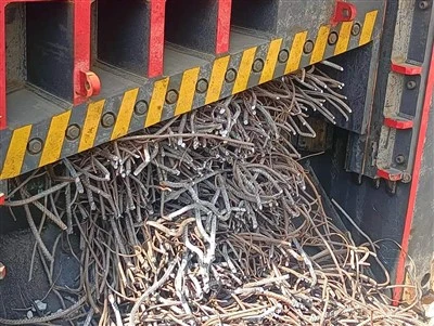 Heavy Metal Scrap Gantry Shear Cutting Machines